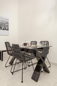Duomo e tribunale luxury suite 2 bedroom 2 bathroom