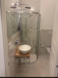 Duomo e tribunale luxury suite 2 bedroom 2 bathroom