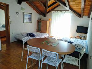 Apartman Maks & Ena