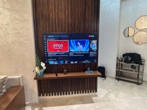 Luxury stay with air conditioning and pool Mansouria Beach