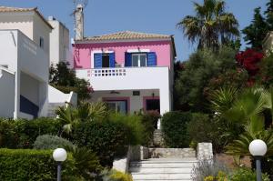 Pink Villa