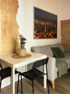 Cozy Apartment in Sants