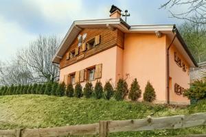 Chalet & SPA Privata - Baita al Frassino, Ospitar