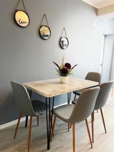 feti Apartments