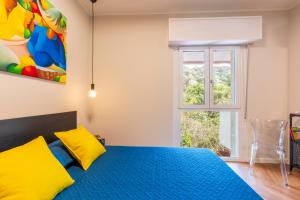 10 from the Sea, Elegant Loft with Private Veranda
