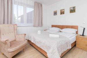 Chłapowo Modern Apartments with Parking Close to the Beach by Noclegi Renters