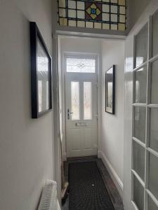 4 Bed House - contractors - families - relocators