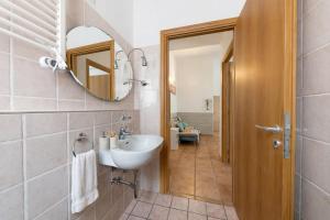 Golden Sands Retreat