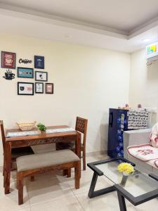 Vetri Homes IV