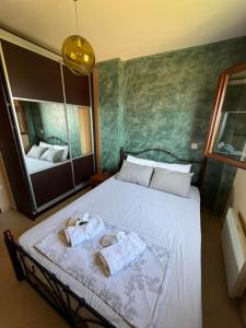 Sea View Apartment in Afytos Center