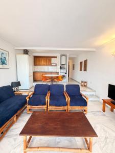 Spacious apartment 5 minutes from the beach