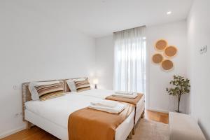 Sal DOuro Atlantic Living Gym & Garage