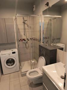 Stay with August