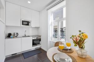 Matosinhos Coastal Breeze Studio