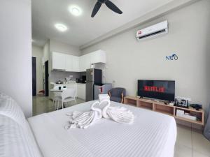 Meldrum Heights RTS CIQ Suites by NEO
