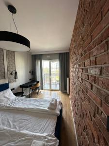 Golden Villa Wegrzce