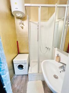 Family Apartment near Schönbrunn Palace HL11