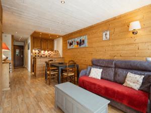 3*, chaleureux, 6 pers., proche pistes & commerces, Wifi - FR-1-304-77