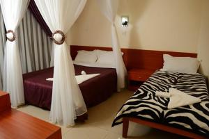 Grabo County Dream Hotel