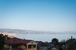 Apartment Via