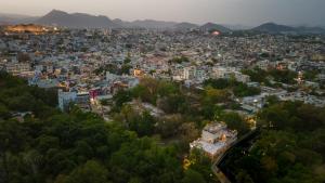 Tripli Hotels Shourya Residency