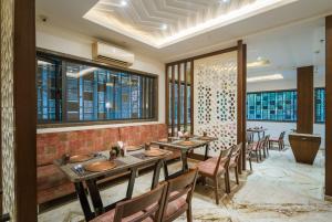 Tripli Hotels Shourya Residency