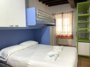 Casa storica per 9 ospiti nel Quadrilatero Romano!