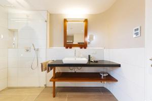 SunCliff Lodge - exklusive private Sauna, Sanarium, Kamin und Meerblick