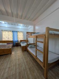 Travellers Inn de San Miguel by Emely