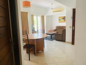 Crystal Sand Mount Lavinia