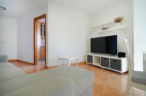 Apartamento con piscina y vistas al mar en Raxó