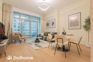 Chic 1 Bed in Marina Newly Furnished Modern Luxury