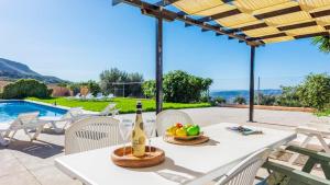 Casa Rural Azahar Periana by Ruralidays