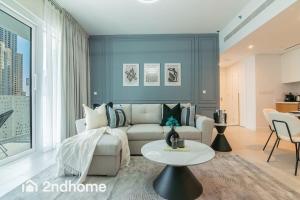 Newly Furnished Beach Access La Vie