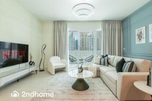 Newly Furnished Beach Access La Vie
