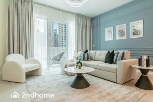 Newly Furnished Beach Access La Vie