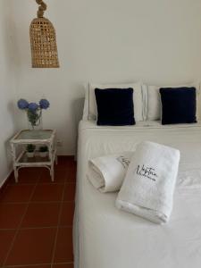 Stylish Vilamoura Retreat -time slows down