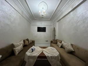 Quiet family apartment in El Houda