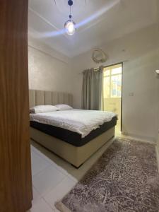 Quiet family apartment in El Houda