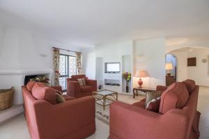 Villa Joselina by Algarve Holidays