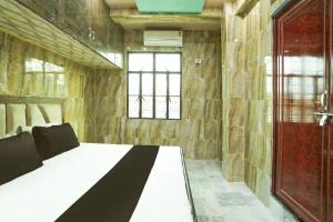 Hotel O K K Galaxy