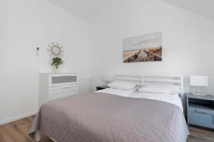 Nowoczesny Dom z Ogrodem Idealny dla Rodziny by Noclegi Renters