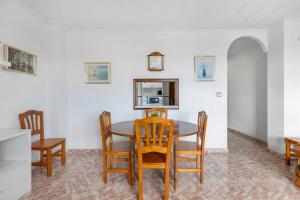 Ground Floor Seaside Residence with AC