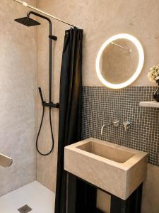 SLEEP INN ANTWERP - Short & Longterm rentals