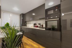 Fabrika Chic 2BR Apartment