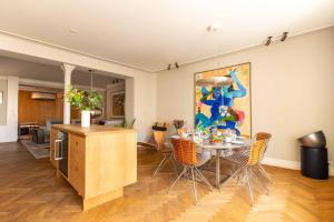 Elegant Scandinavian Apartment for 8 Guests