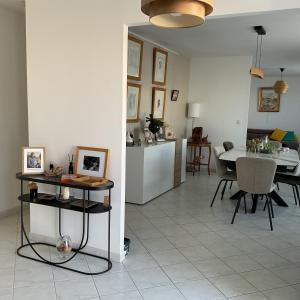 Villa climatisée , 3 Chambres, à 10 mn de la mer