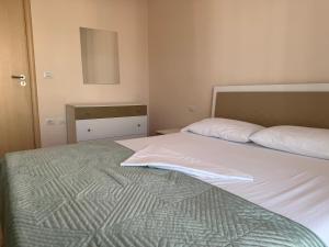Next Home Apartment 4