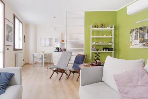 GuestHost - Comfy Terrace Flat NoLo & Pasteur MM1