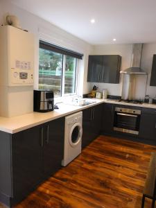NEW - Large Fully Renovated House in East Kilbride